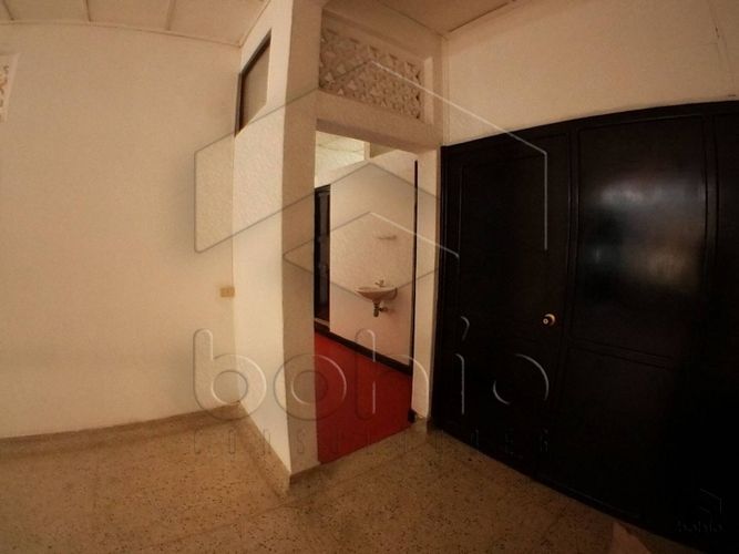 Casa de 4 alcobas en venta en Urb. Rosendo Garces, Montería, 244 m² · foto 5 de 24