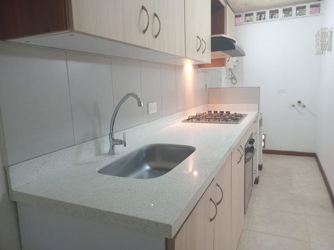 Apartamento en venta en El Poblado, Medellín · foto 6 de 17