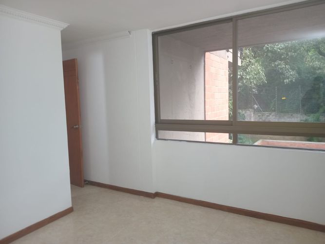 Apartamento en venta en El Poblado, Medellín · foto 9 de 17