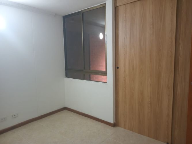 Apartamento de 4 alcobas en arriendo en El Poblado, Medellín, 90 m² · foto 15 de 17