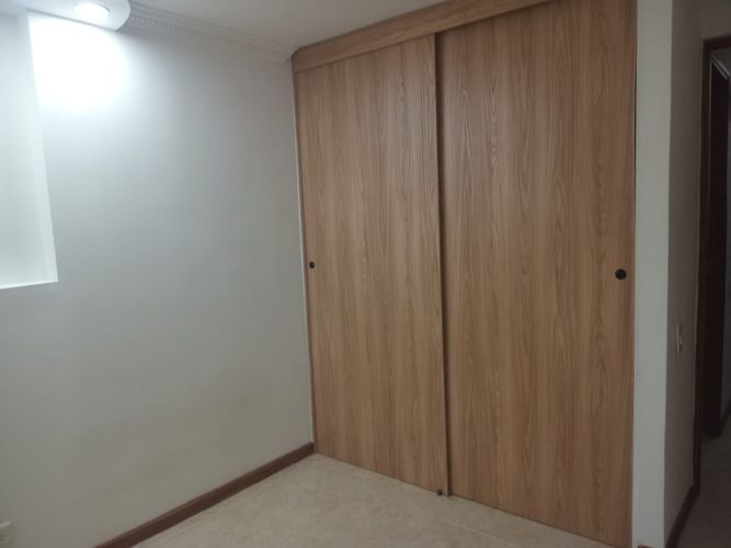 Apartamento de 4 alcobas en arriendo en El Poblado, Medellín, 90 m² · foto 16 de 17