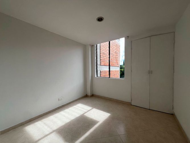 Apartamento en venta en El Dorado, Envigado · foto 10 de 13