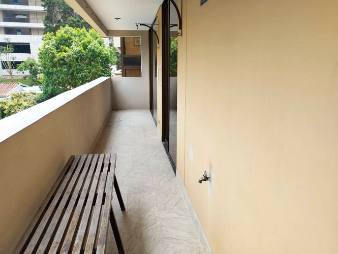Apartamento de 3 alcobas en arriendo en El Poblado, Medellín, 240 m² · foto 14 de 17