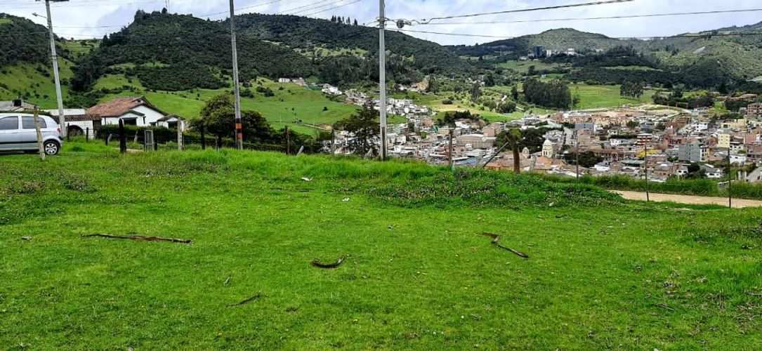 Lote en venta en Centro, La Calera, 13419 m² · foto 11 de 11
