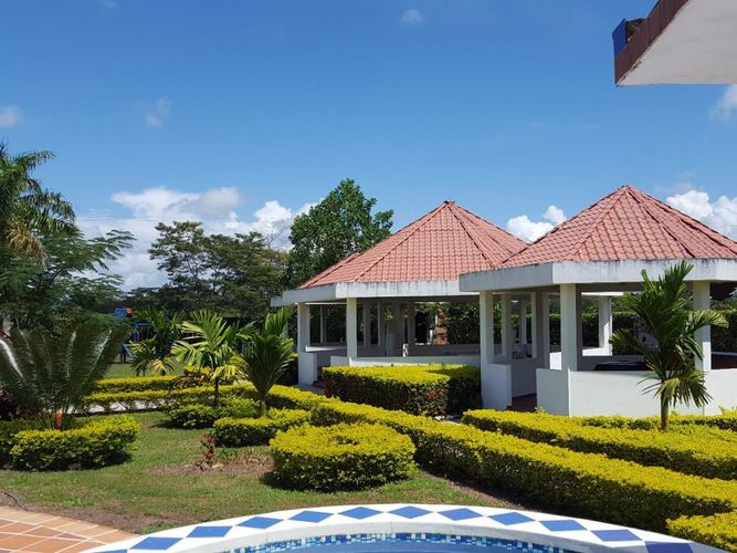Finca en arriendo en Pompeya, Villavicencio, 850 m² · foto 8 de 24