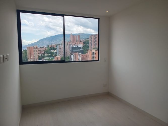 Apartamento de 3 alcobas en venta en El Poblado, Medellín, 120 m² · foto 10 de 20
