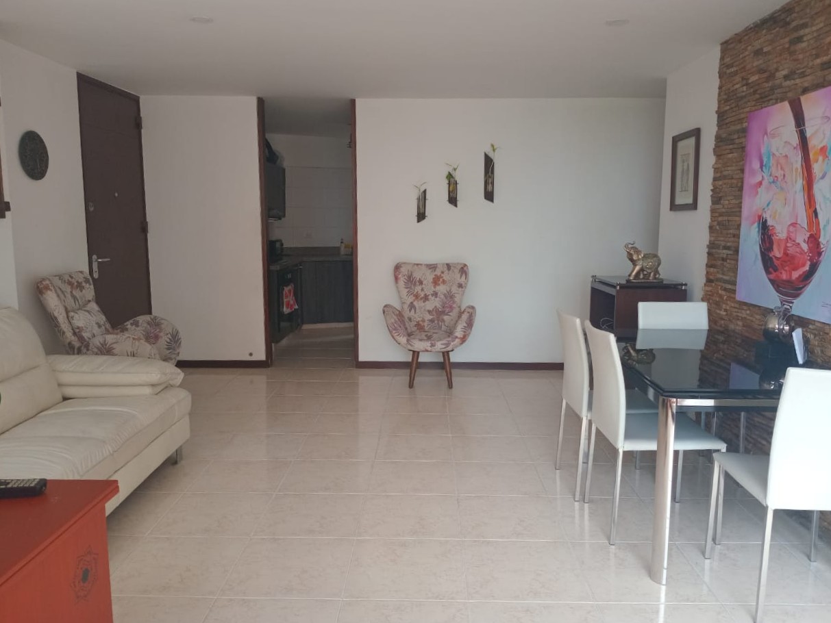 Apartamento en venta en El Poblado, Medellín · foto 4 de 18