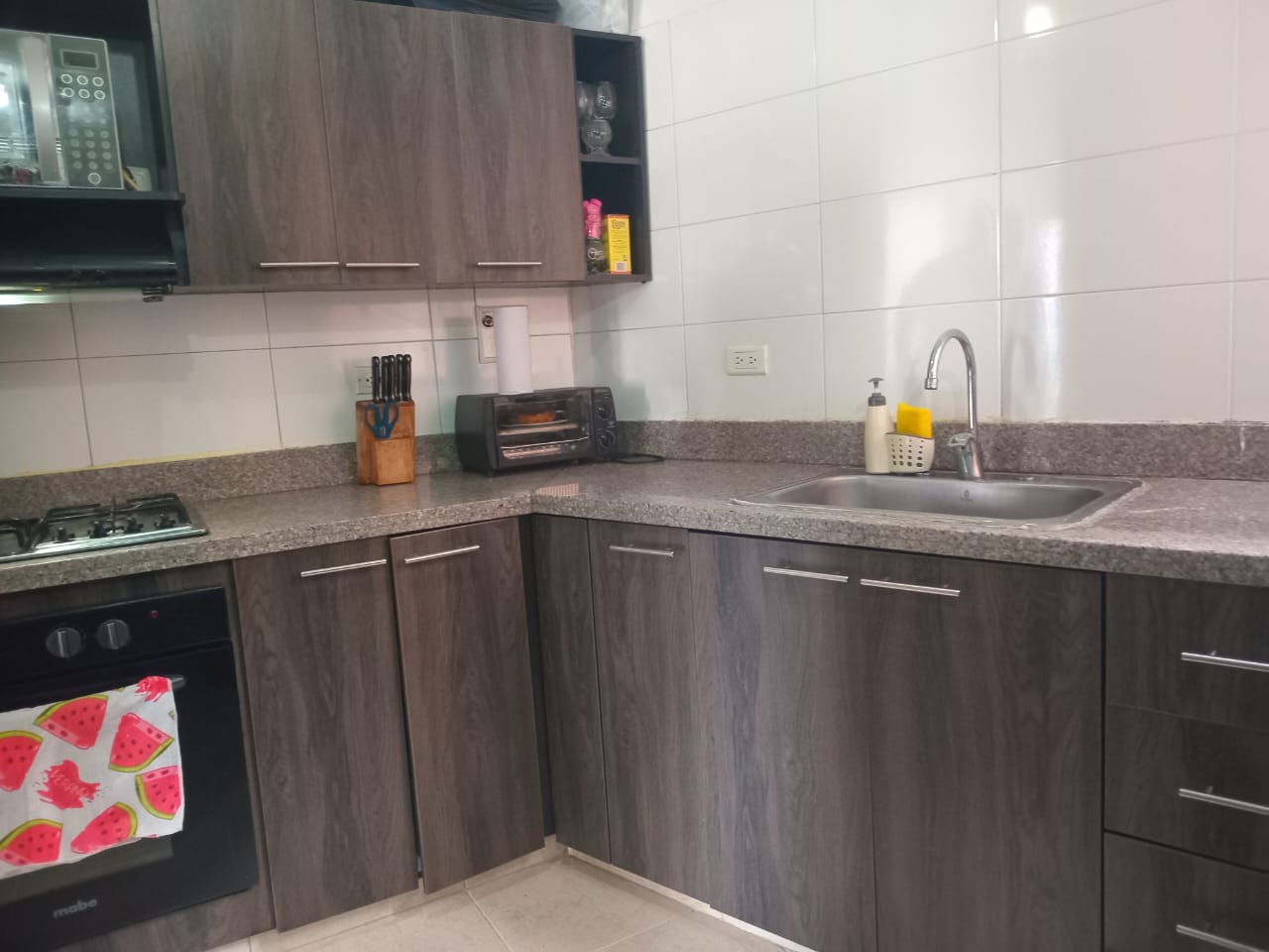 Apartamento en venta en El Poblado, Medellín · foto 6 de 18