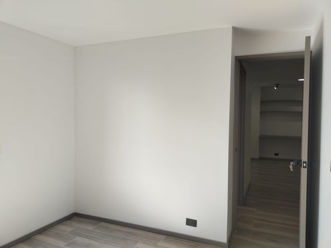 Apartamento de 3 alcobas en venta en El Poblado, Medellín, 105 m² · foto 16 de 19