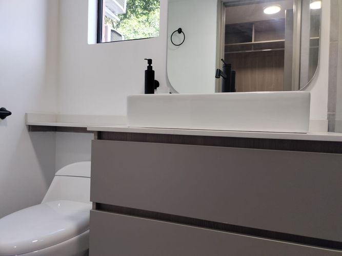 Apartamento de 3 alcobas en venta en El Poblado, Medellín, 105 m² · foto 18 de 19