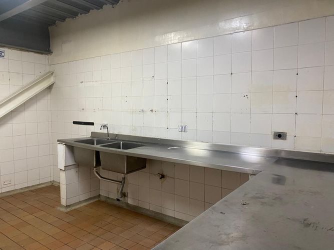 Local en arriendo en El Poblado, Medellín, 185 m² · foto 3 de 19
