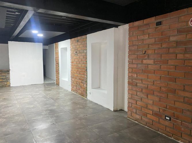 Local en arriendo en El Poblado, Medellín, 185 m² · foto 8 de 19