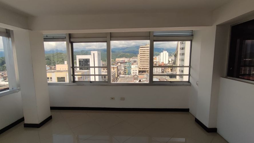 Oficina en arriendo en El Centro, Manizales, 150 m² · foto 3 de 20