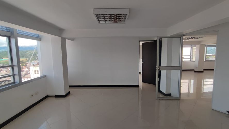 Oficina en arriendo en El Centro, Manizales, 150 m² · foto 13 de 20