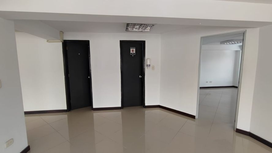 Oficina en arriendo en El Centro, Manizales, 150 m² · foto 15 de 20