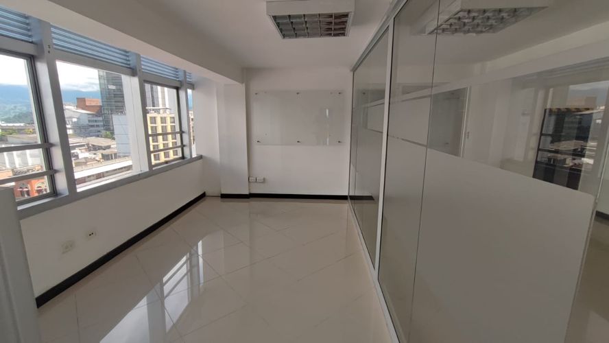Oficina en arriendo en El Centro, Manizales, 150 m² · foto 19 de 20