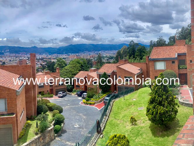 Casa de 5 alcobas en venta en Sotileza, Bogotá, 380 m² · foto 15 de 24