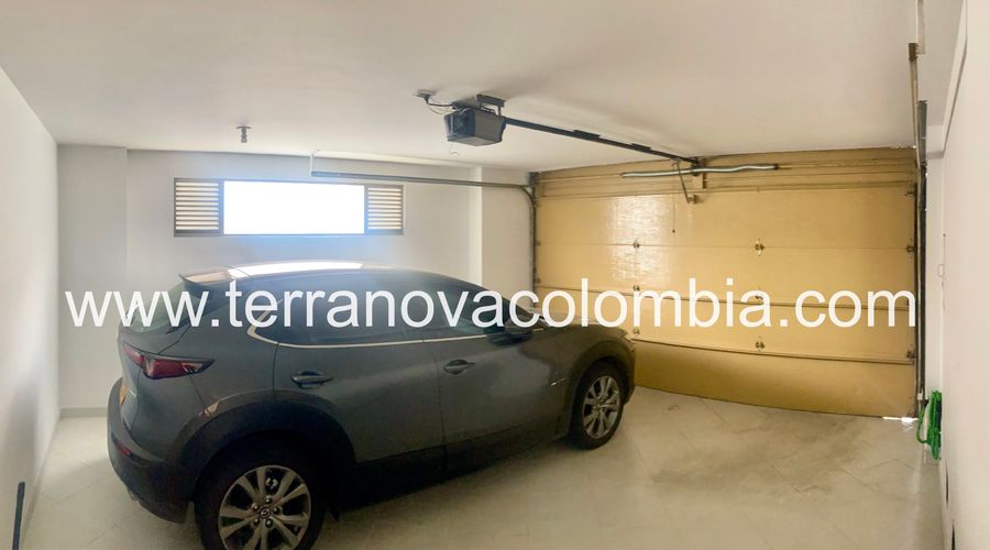 Casa de 5 alcobas en venta en Sotileza, Bogotá, 380 m² · foto 22 de 24