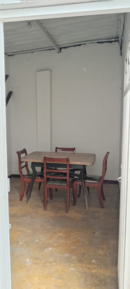 Casa de 4 alcobas en arriendo en Br. La Estacion, Girardot, 100 m² · foto 21 de 24