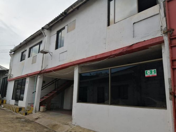 Bodega en arriendo en Lucero, Barranquilla, 1200 m² · foto 2 de 9