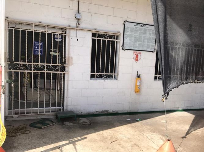 Bodega en venta en San Roque, Barranquilla, 1300 m² · foto 2 de 9
