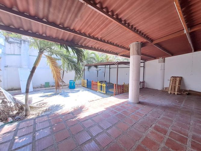 Casa de 16 alcobas en arriendo en Boston, Barranquilla, 650 m² · foto 20 de 21