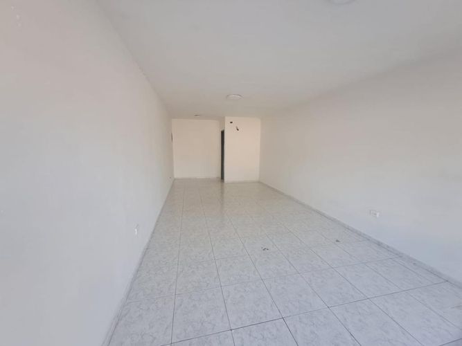 Local en arriendo en Pumarejo, Barranquilla, 24 m² · foto 2 de 6