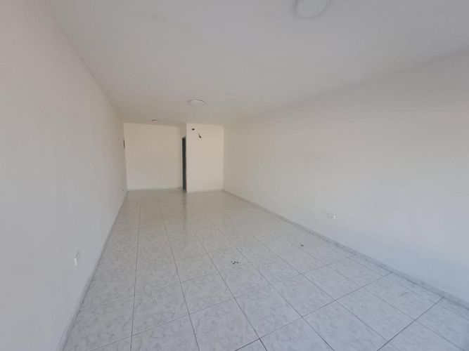 Local en arriendo en Pumarejo, Barranquilla, 24 m² · foto 4 de 6