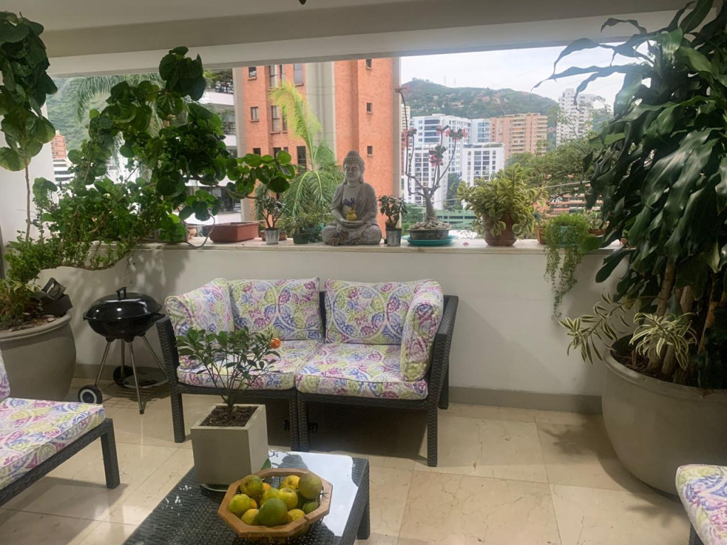Apartamento en venta en La Arboleda, Cali · foto 4 de 24