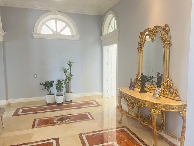 Apartamento de 6 alcobas en venta en Santa Monica, Cali, 1000 m² · foto 2 de 24