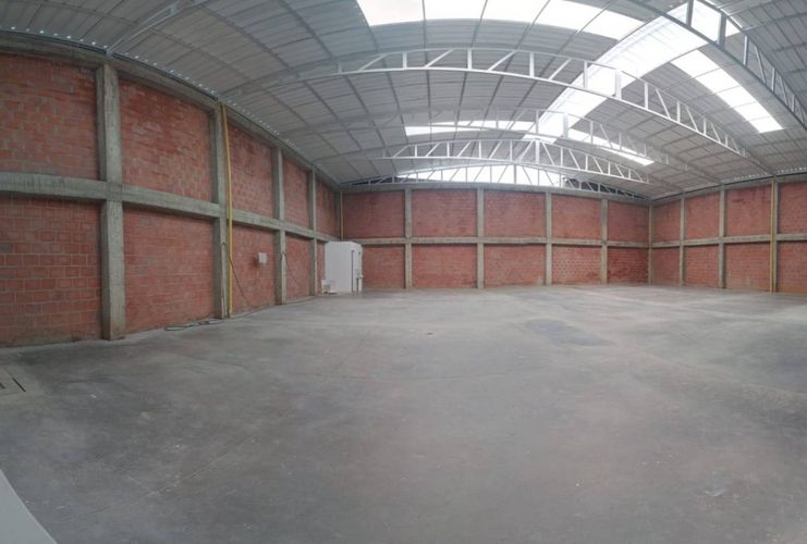 Bodega en arriendo en Guayaquil, Cali, 455 m² · foto 4 de 18