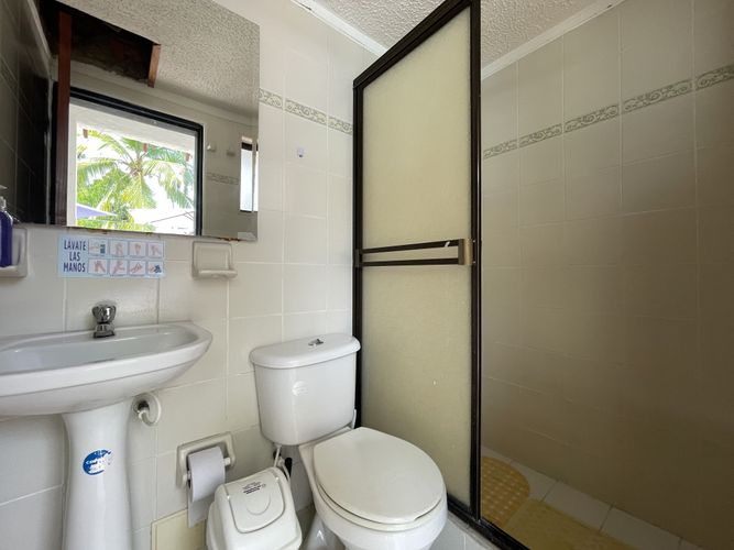 Casa de 4 alcobas en venta en Ricaurte, 180 m² · foto 9 de 23