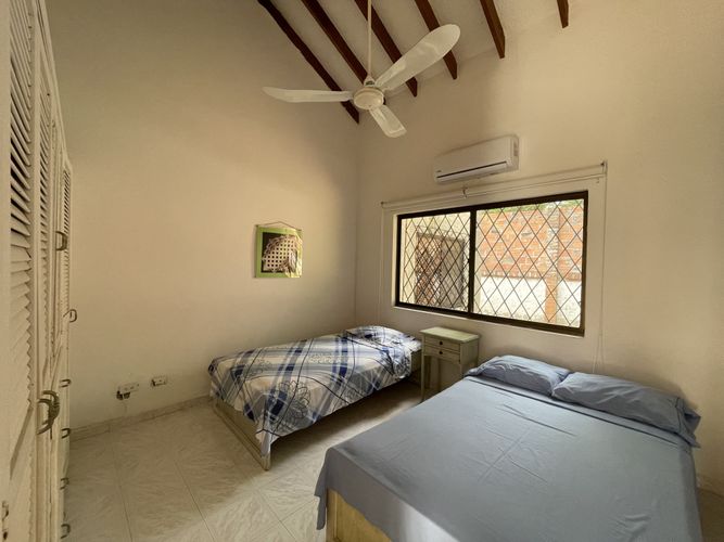 Casa de 4 alcobas en venta en Ricaurte, 180 m² · foto 10 de 23