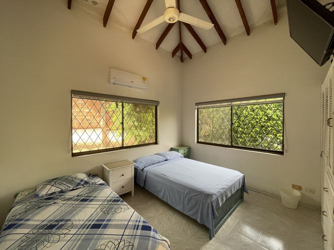 Casa de 4 alcobas en venta en Ricaurte, 180 m² · foto 11 de 23