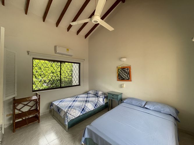 Casa de 4 alcobas en venta en Ricaurte, 180 m² · foto 13 de 23