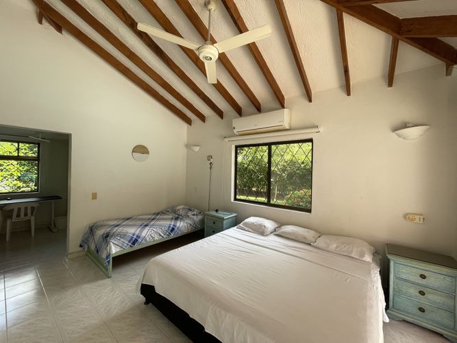 Casa de 4 alcobas en venta en Ricaurte, 180 m² · foto 17 de 23