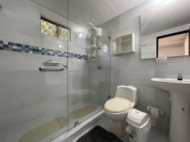 Casa de 4 alcobas en venta en Ricaurte, 180 m² · foto 19 de 23