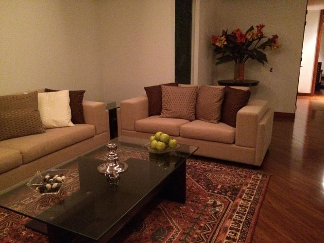 Apartamento de 5 alcobas en venta en Santa Paula, Bogotá, 234 m² · foto 2 de 24