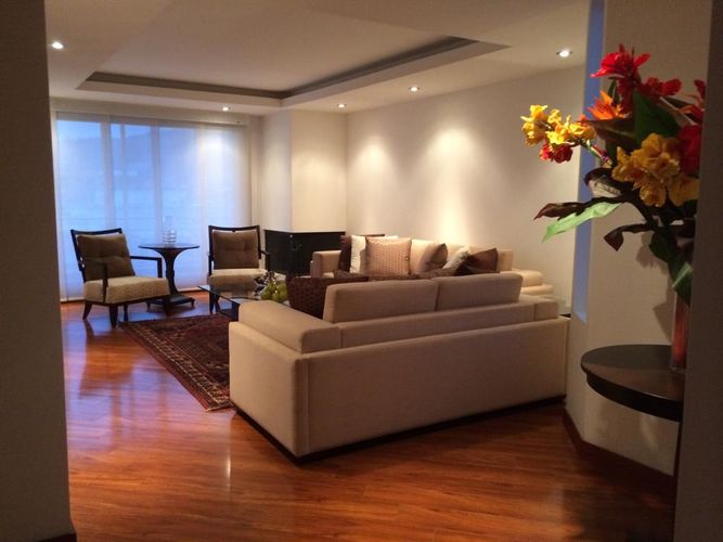 Apartamento de 5 alcobas en venta en Santa Paula, Bogotá, 234 m² · foto 10 de 24