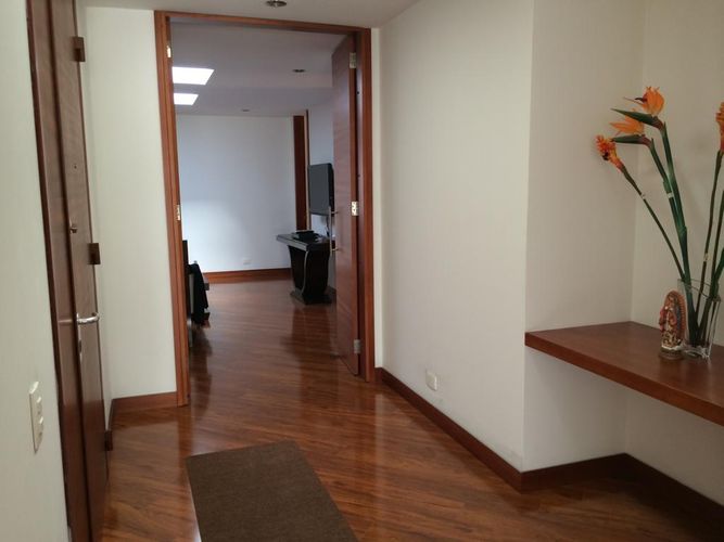 Apartamento de 5 alcobas en venta en Santa Paula, Bogotá, 234 m² · foto 11 de 24