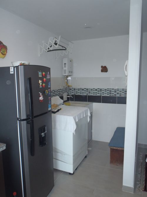 Apartamento de 2 alcobas en venta en Los Profesionales, Armenia, 54 m² · foto 11 de 14