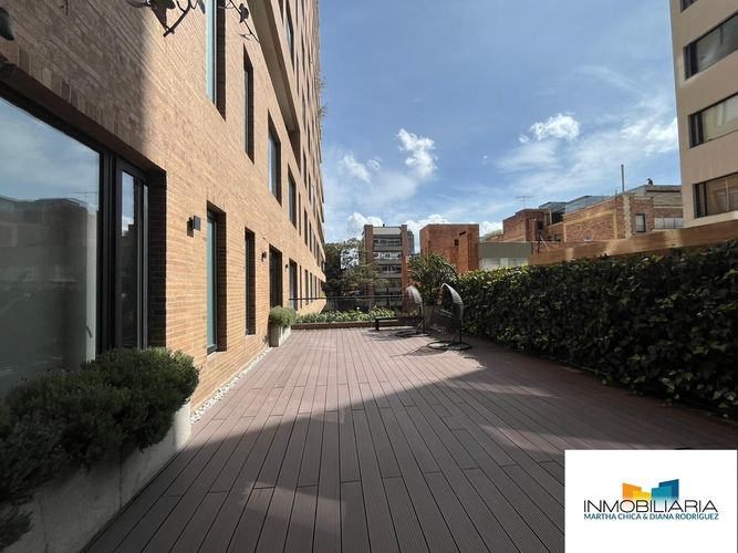 Apartamento de 3 alcobas en venta en Chico, Bogotá, 236 m² · foto 8 de 24