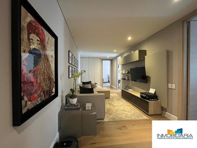 Apartamento de 3 alcobas en venta en Chico, Bogotá, 236 m² · foto 16 de 24