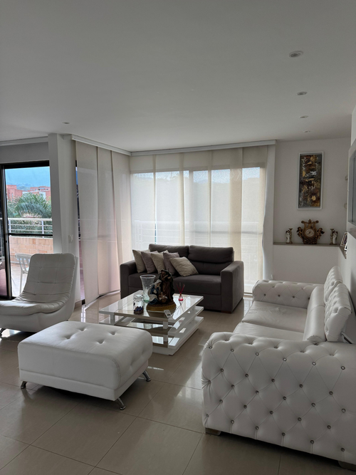 Apartamento de 4 alcobas en venta en Ciudad Jardin, Cali, 138 m² · foto 14 de 19