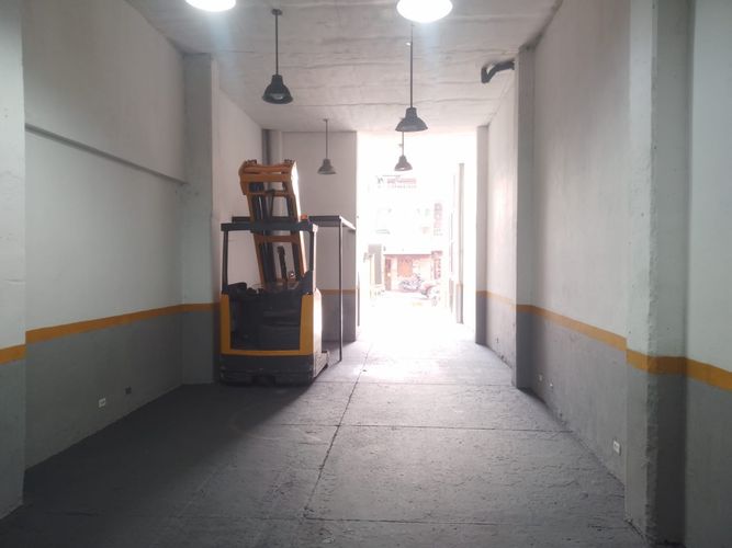 Bodega en arriendo en Trinidad, Medellín, 130 m² · foto 5 de 13