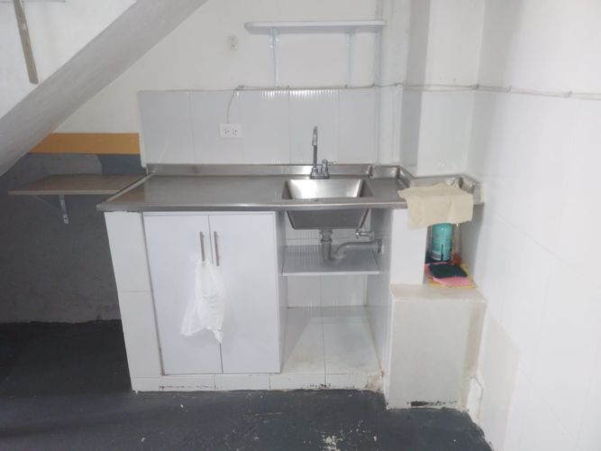 Bodega en arriendo en Trinidad, Medellín, 130 m² · foto 7 de 13