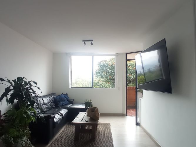 Apartamento de 1 alcoba en arriendo en El Poblado, Medellín, 59 m² · foto 4 de 16