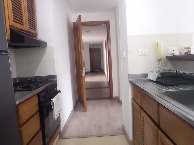 Apartamento de 1 alcoba en arriendo en El Poblado, Medellín, 59 m² · foto 7 de 16