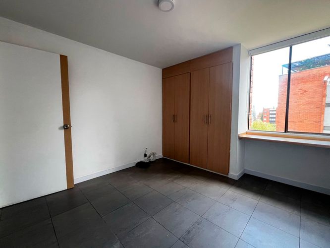 Apartamento de 3 alcobas en venta en El Diamante No. 2, Medellín, 102 m² · foto 6 de 17