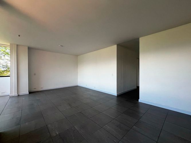 Apartamento de 3 alcobas en venta en El Diamante No. 2, Medellín, 102 m² · foto 10 de 17